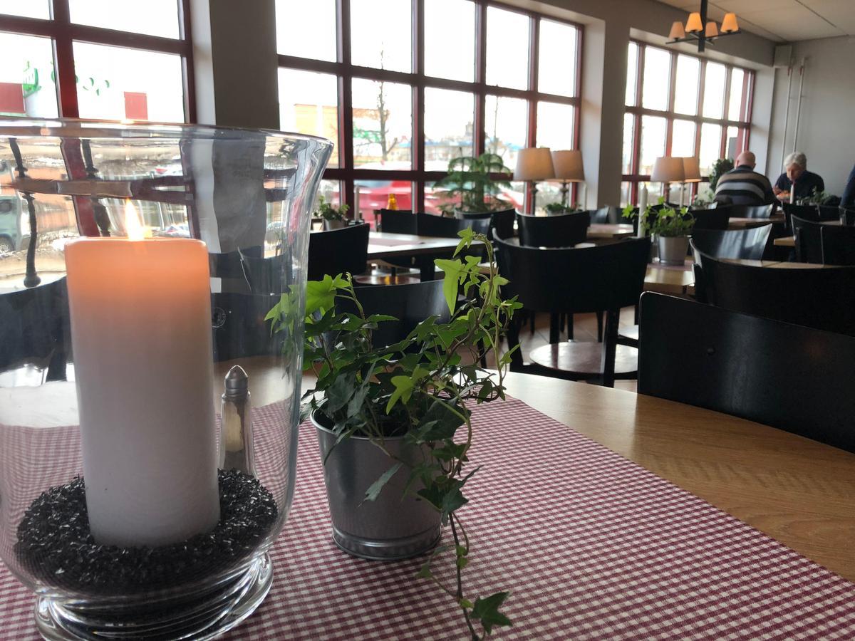 Jennys Hotell Och Restaurang Арвика Экстерьер фото
