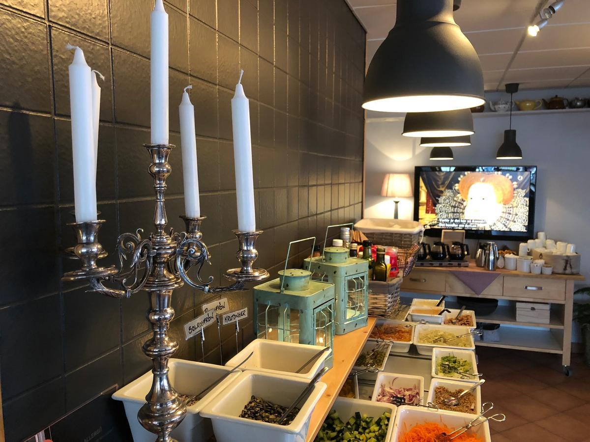 Jennys Hotell Och Restaurang Арвика Экстерьер фото